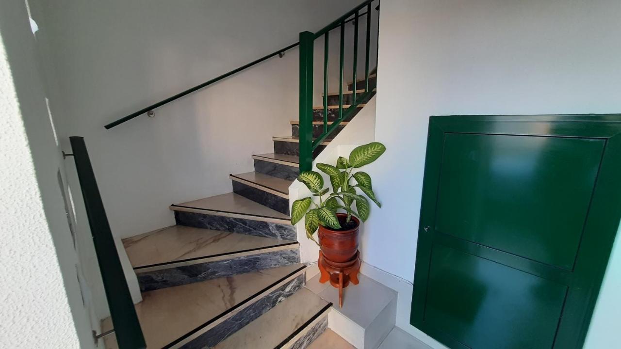 Hotel Casinha Do Rui à Sines Extérieur photo